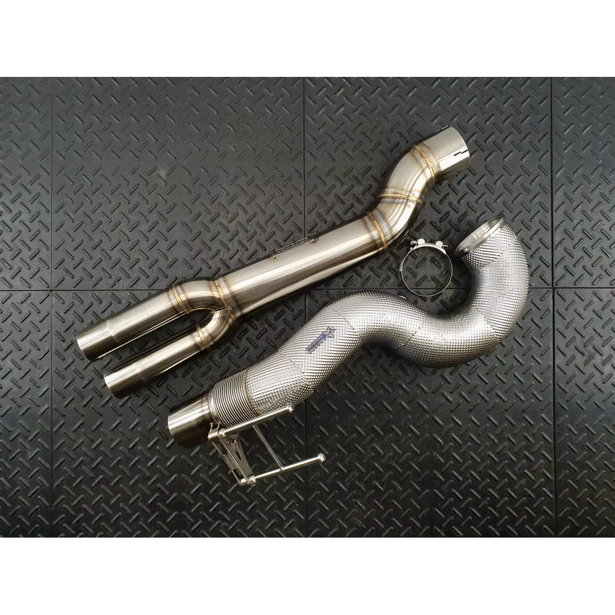 RS3 8Y Heat Shielded Catless Downpipe