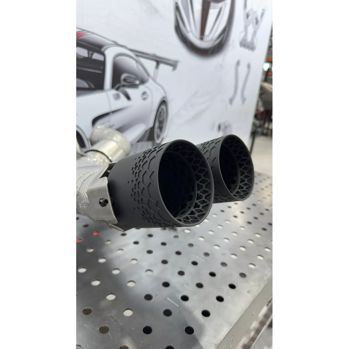 RedStar McLaren 750S Titanium Twin Exhaust Tips