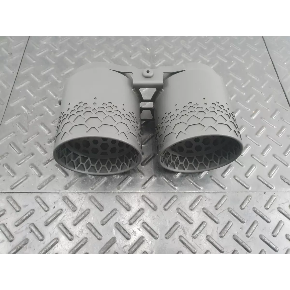 RedStar McLaren 750S Titanium Twin Exhaust Tips