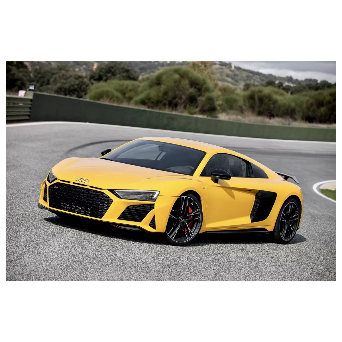 R8 